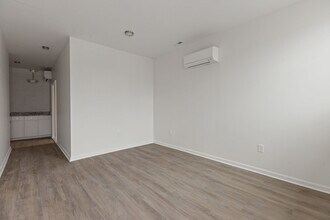 8100 Memorial Pky SW, Huntsville, AL for lease Interior Photo- Image 2 of 7