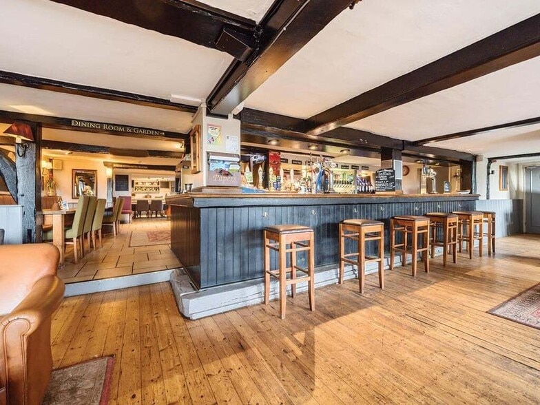 3 B2146, Funtington à louer - Photo du bâtiment - Image 2 de 20