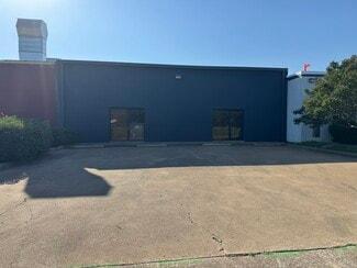 Plus de détails pour 413 N Interurban St, Richardson, TX - Industriel à louer