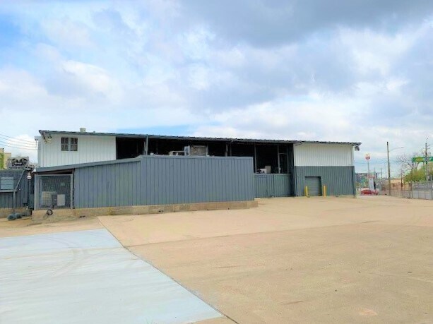 3902 N Main St, Houston, TX à louer - Photo du bâtiment - Image 1 de 4