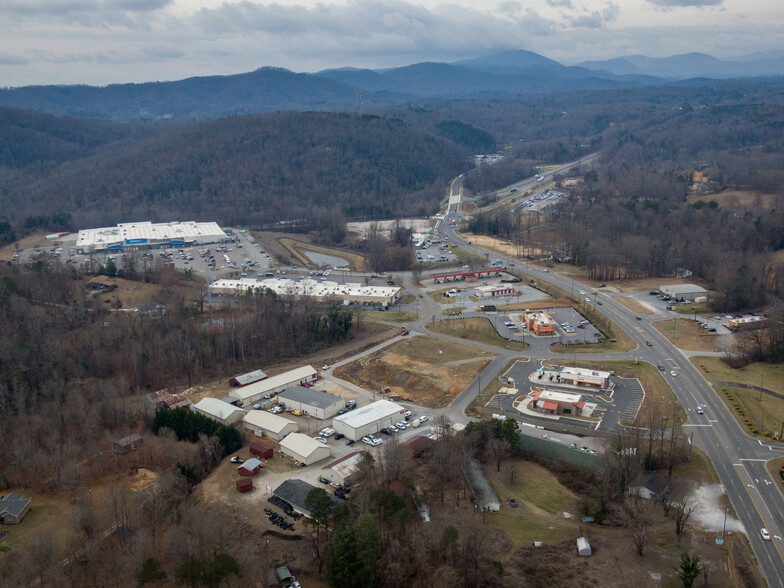 99999 West Marion Business Park, Marion, NC à vendre - Photo du bâtiment - Image 1 de 1