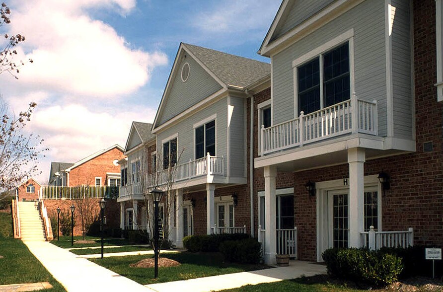 11906 Darnestown Rd, Gaithersburg, MD à louer - Photo du bâtiment - Image 2 de 13