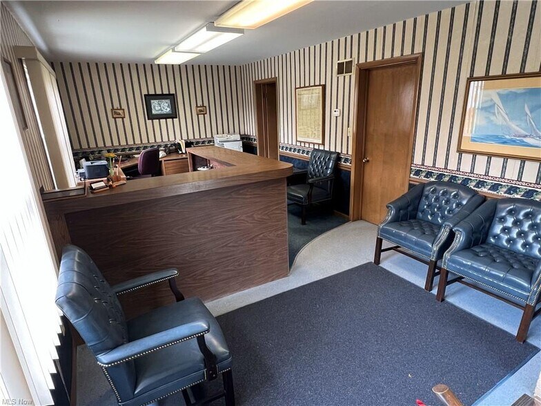 171 Broad St, Conneaut, OH à vendre - Hall d’entrée - Image 3 de 9