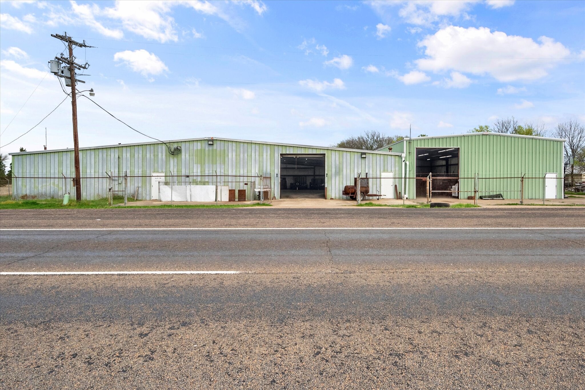 613 2nd St, Kerens, TX for sale Primary Photo- Image 1 of 30