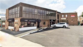 1325A Paterson Plank rd, Secaucus NJ - Services immobiliers commerciaux