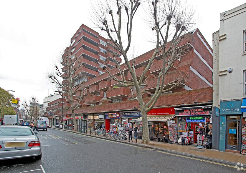 6-28B Queensway, Londres à louer - Photo du bâtiment - Image 3 de 5