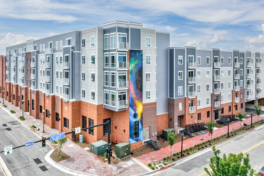 27 King St, Hampton, VA à louer - Photo du bâtiment - Image 2 de 6
