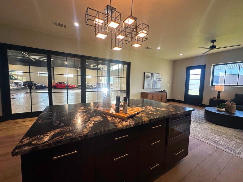 1211 O Reilly Dr, Lakeway, TX for sale - Building Photo - Image 3 of 20