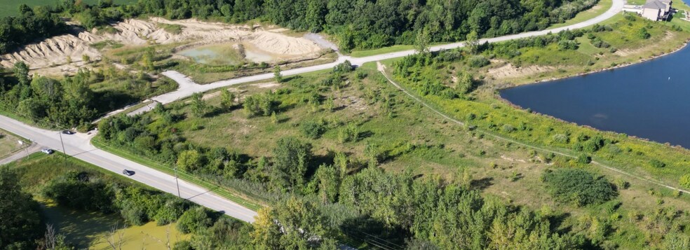 9537 Doubletree Drive South Dr, Winfield, IN for sale - Aerial - Image 2 of 6