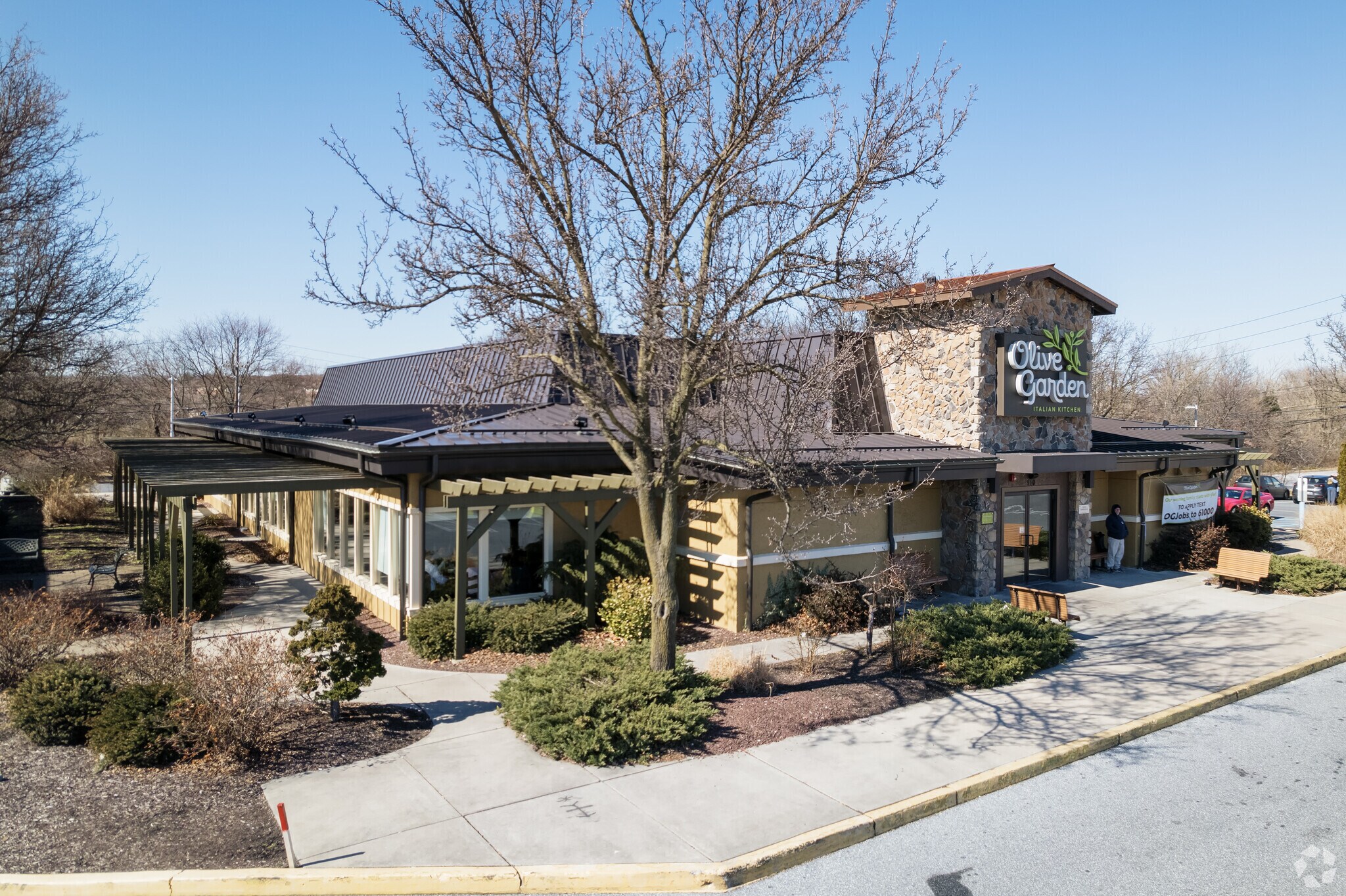 910 Plaza Blvd, Lancaster, PA for sale Primary Photo- Image 1 of 6