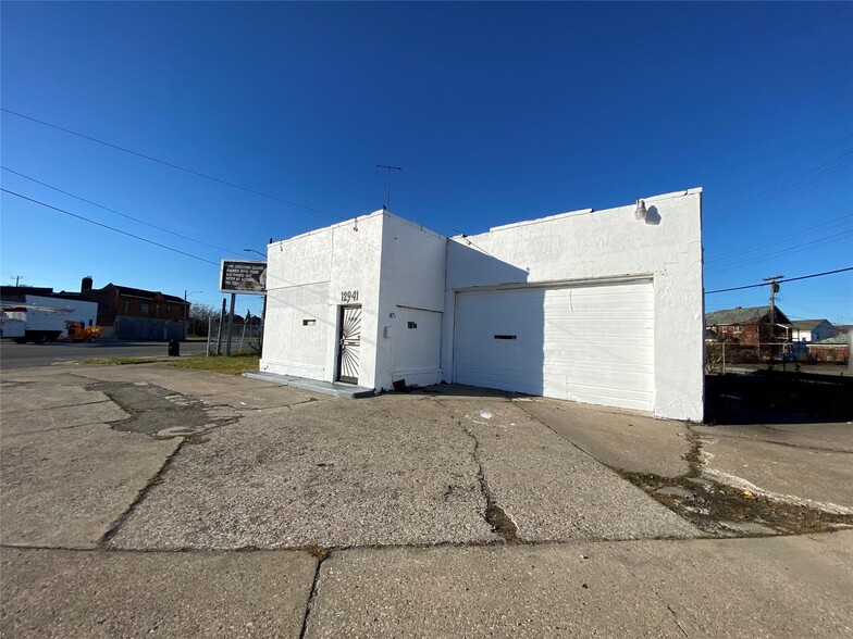 12941 Mack Ave, Detroit, MI for sale - Primary Photo - Image 1 of 1