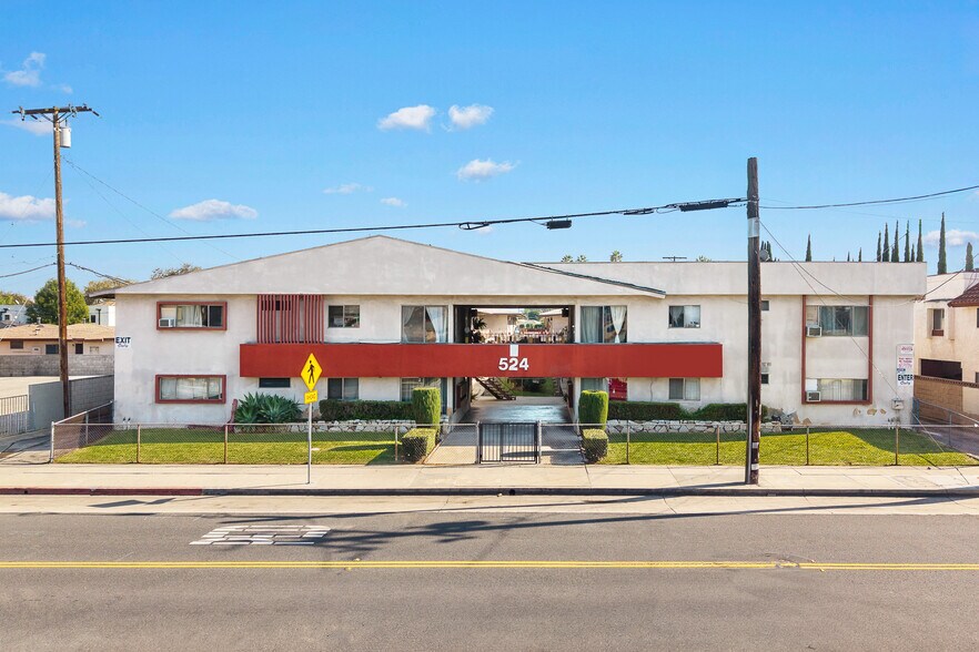 524 N Poplar Ave, Montebello, CA à vendre - Photo du bâtiment - Image 2 de 30