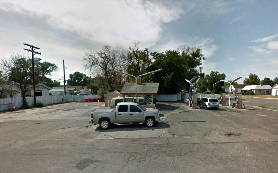 403 W Main St, Sterling, CO à vendre - Photo du bâtiment - Image 3 de 11