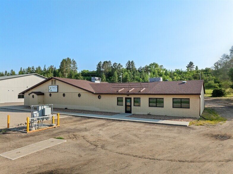 7101 W Hwy 2 & 52, Minot, ND à vendre - Photo du bâtiment - Image 3 de 46