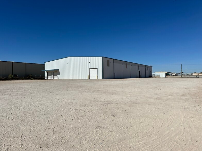 13005 W Interstate 20 E, Odessa, TX for lease - Building Photo - Image 2 of 12
