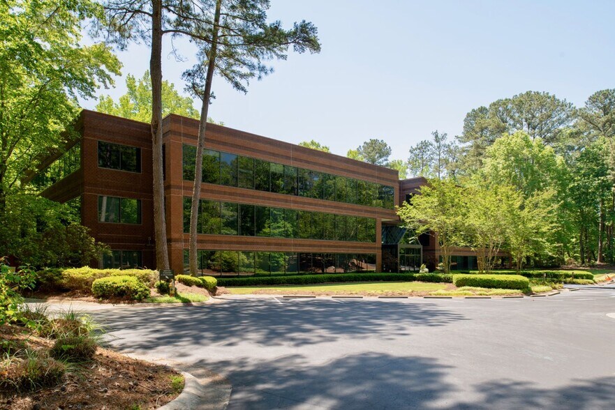 200 Westpark Dr, Peachtree City, GA à louer - Photo du bâtiment - Image 2 de 12