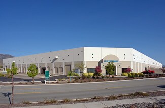 Plus de détails pour 990 N Hills Blvd, Reno, NV - Industriel à louer