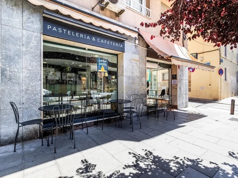 Retail in Cornellà de Llobregat, Barcelona for lease - Building Photo - Image 2 of 5