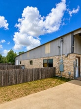 1360 W State Highway 71, Bastrop, TX for lease Building Photo- Image 2 of 11