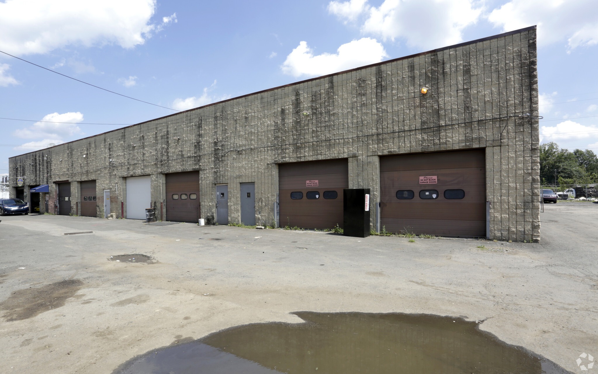 Specialty in Philadelphia, PA for sale Building Photo- Image 1 of 1