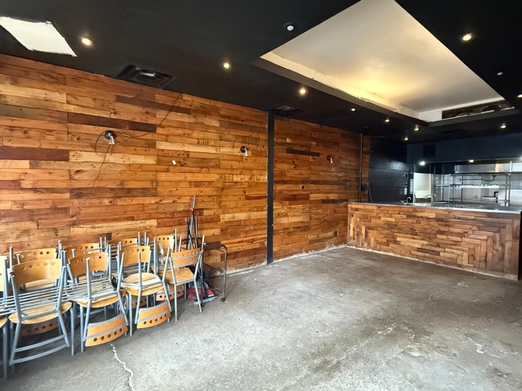 3309 36th Ave, Astoria, NY for lease Primary Photo- Image 1 of 11