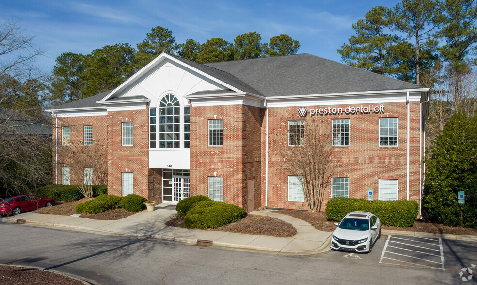 140 Preston Executive Dr, Cary, NC for sale - Primary Photo - Image 1 of 1