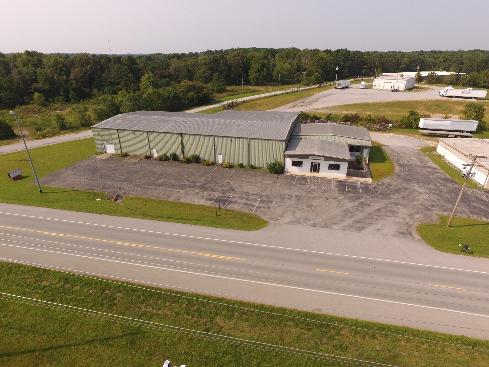 1438 Highway 96, Burns, TN à louer Aérien- Image 1 de 11