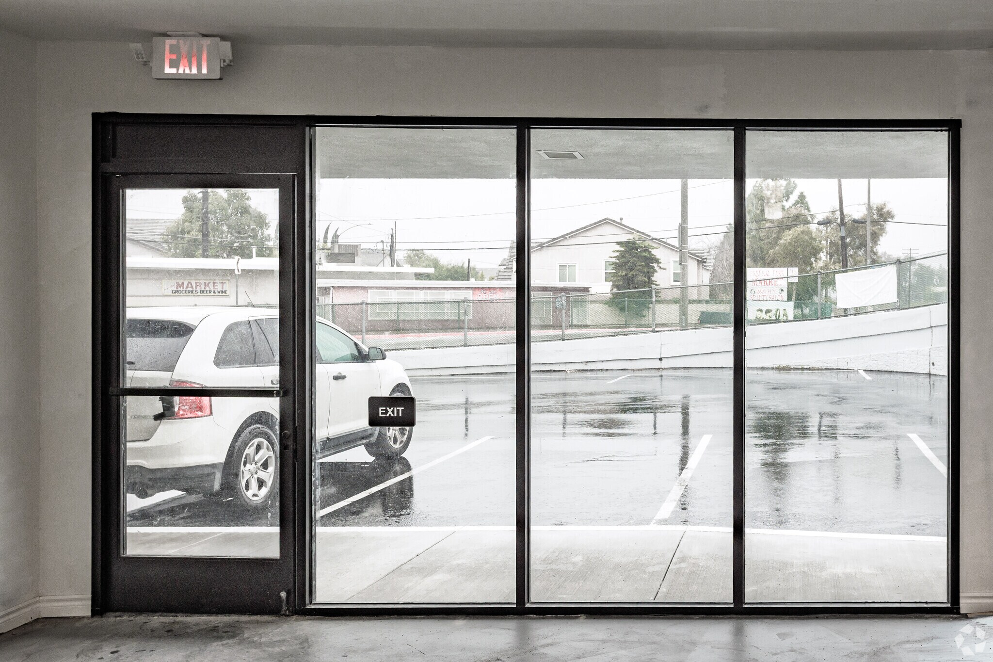 2329-2335 W Sequoia Ave, Anaheim, CA à louer Photo intérieure- Image 1 de 4