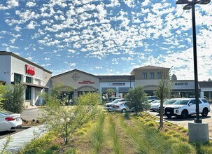 700-960 Arneill Rd, Camarillo, CA à louer Photo intérieure- Image 2 de 2