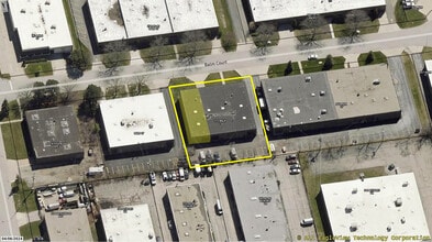 369-373 Balm Ct, Wood Dale, IL for lease Interior Photo- Image 2 of 3