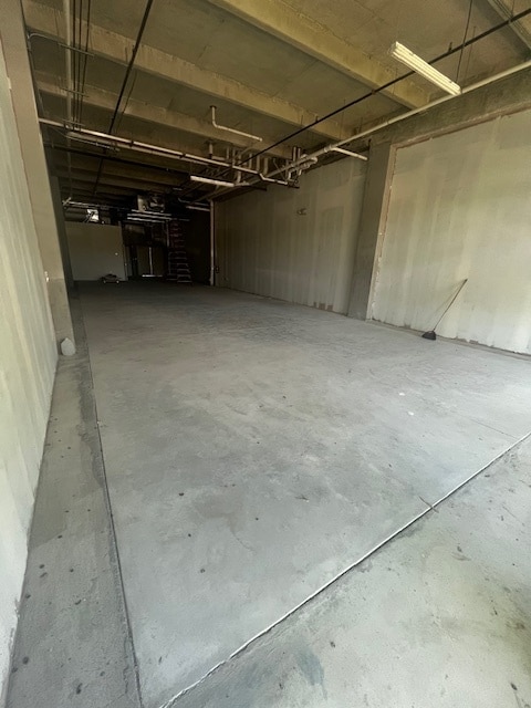 1695 NW 110th Ave, Miami, FL 33172 - Unit 103 -  - Interior Photo - Image 2 of 4