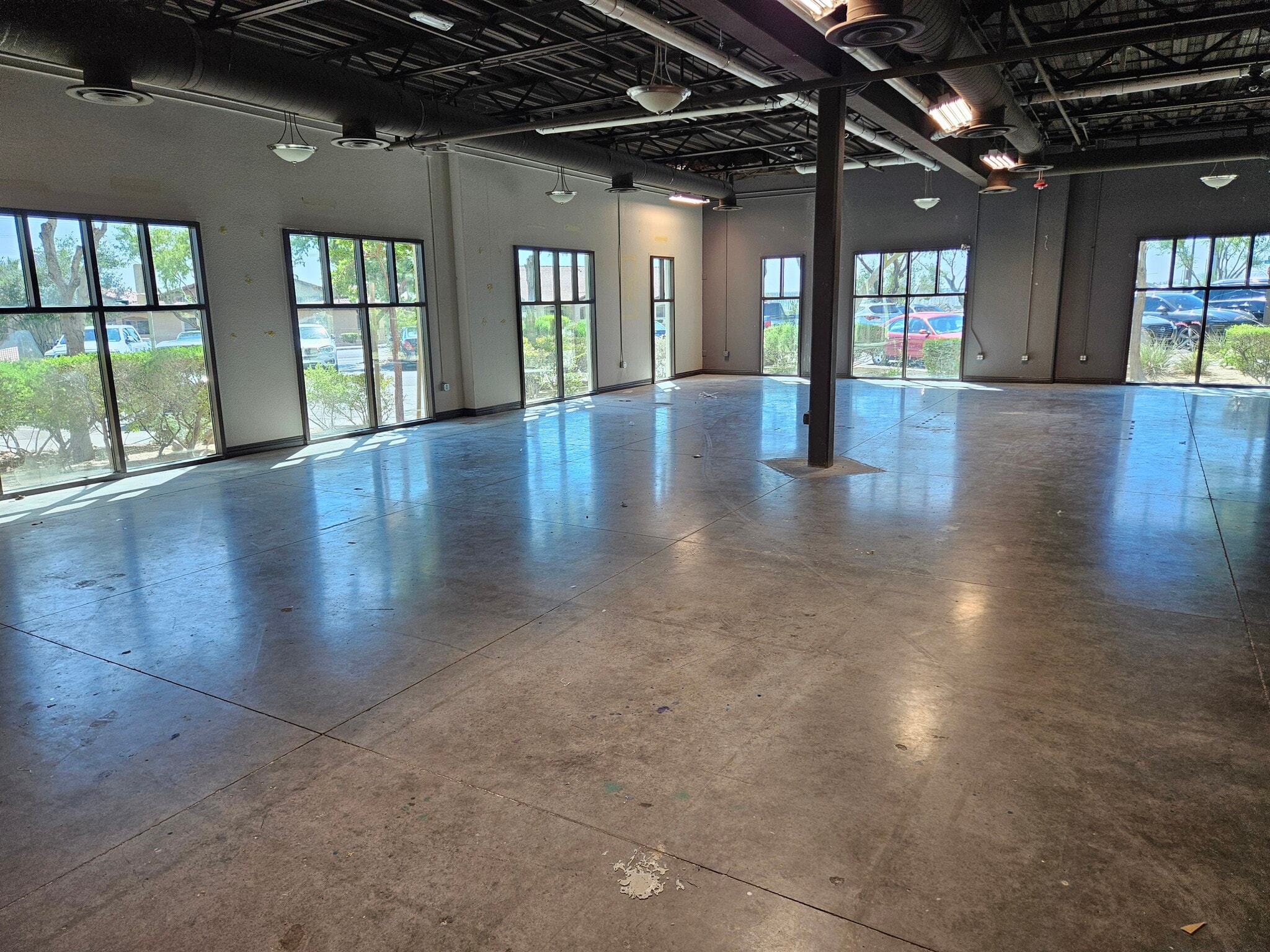 3425 Cliff Shadows Pky, Las Vegas, NV for lease Interior Photo- Image 1 of 2