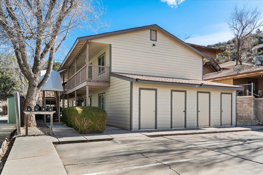 425 S Alarcon St, Prescott, AZ à vendre - Photo du bâtiment - Image 3 de 17