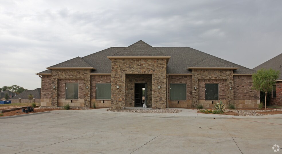 6601 Precinct Line Rd, North Richland Hills, TX à vendre - Photo du bâtiment - Image 2 de 5