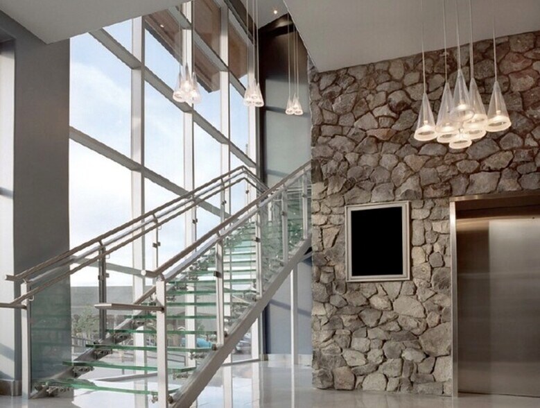 1790 Bonanza Dr, Park City, UT à louer - Hall d’entrée - Image 2 de 5