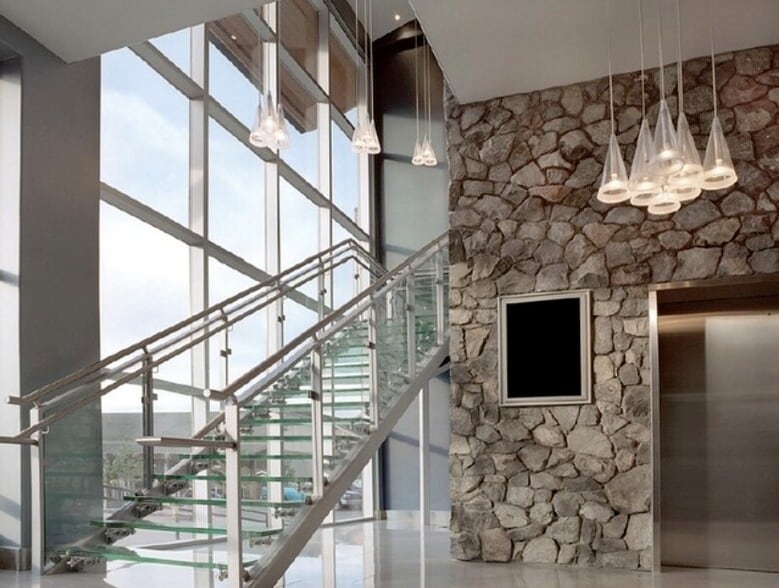 1790 Bonanza Dr, Park City, UT for lease - Lobby - Image 2 of 5