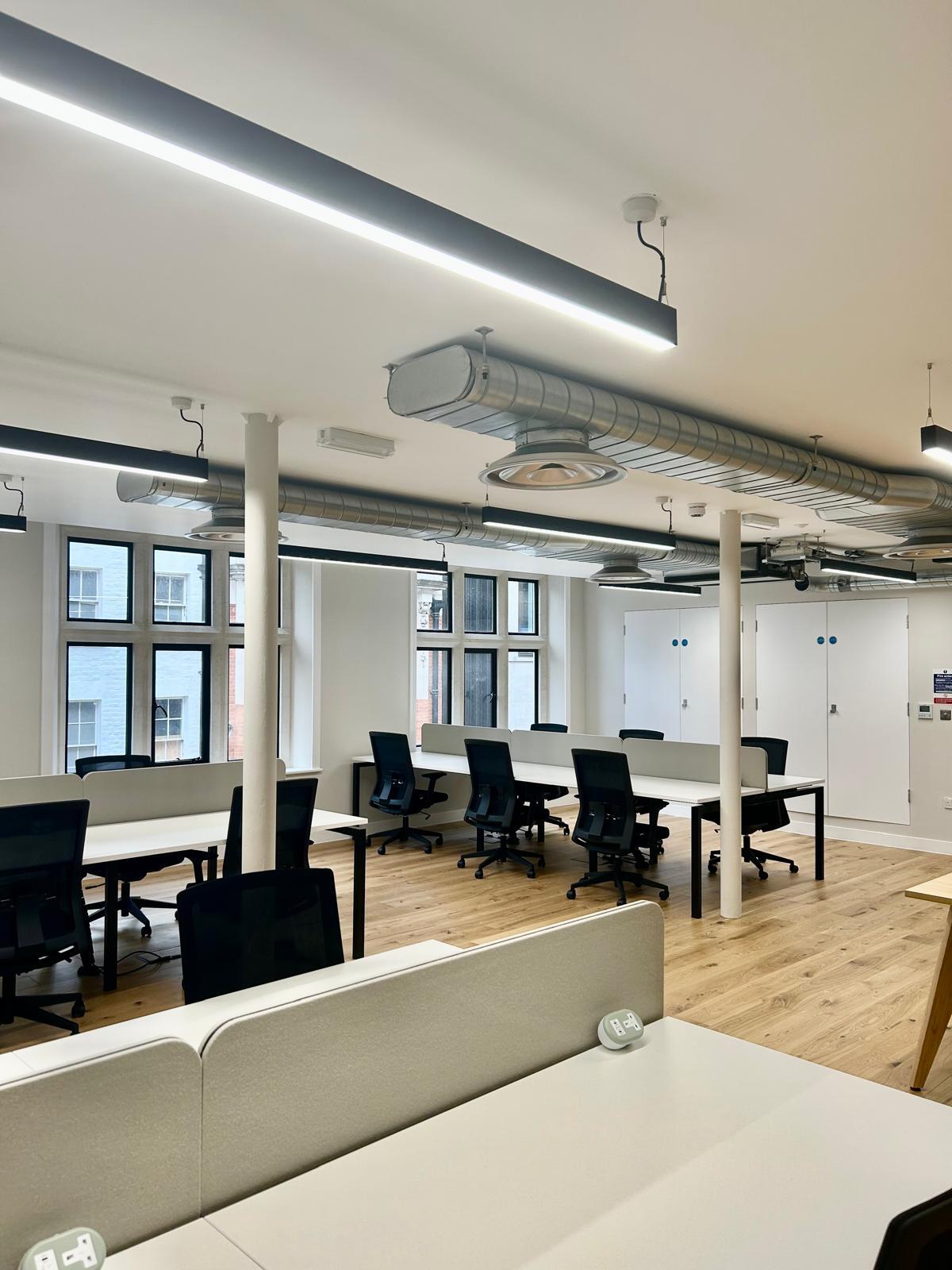 25-26 Dering St, Londres à louer Photo intérieure- Image 1 de 8