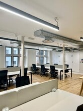 25-26 Dering St, Londres à louer Photo intérieure- Image 1 de 8