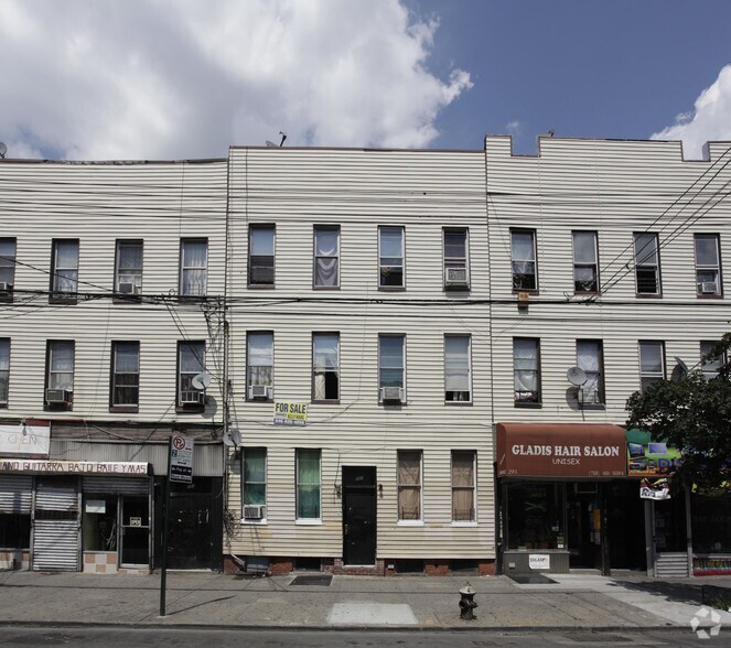 291 Wyckoff Ave, Brooklyn, NY for sale - Primary Photo - Image 1 of 3