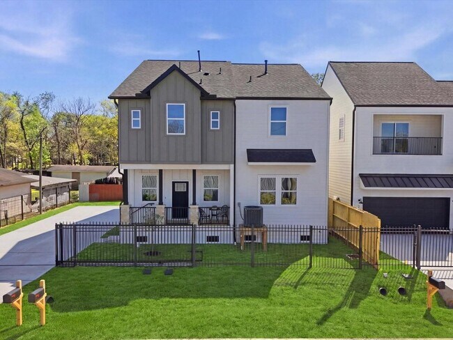 Plus de détails pour 2306 Langley rd, Houston, TX - Multi-résidentiel à vendre