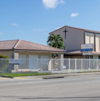 Plus de détails pour 4585 W Flagler St, Miami, FL - Spécialité à vendre