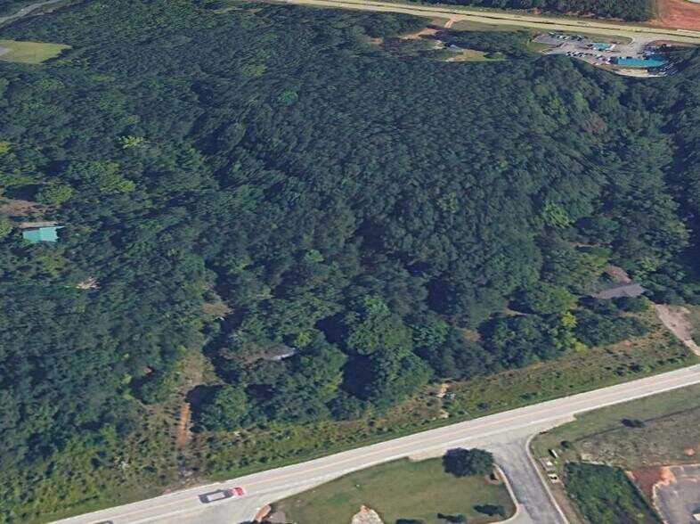 130 Mount Carmel Rd, McDonough, GA for sale - Building Photo - Image 2 of 5