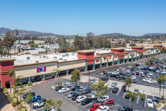 385-421 N Escondido Blvd, Escondido, CA - Aérien  Vue de la carte - Image1