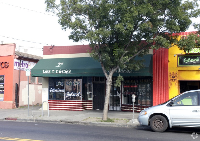 1449-1453 Fruitvale Ave, Oakland, CA for sale - Building Photo - Image 2 of 2