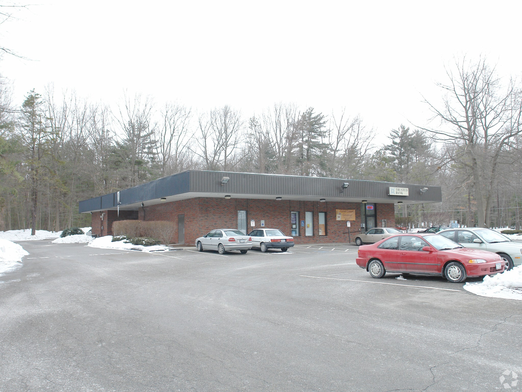 308 Ushers Rd, Ballston Lake, NY for lease Primary Photo- Image 1 of 4