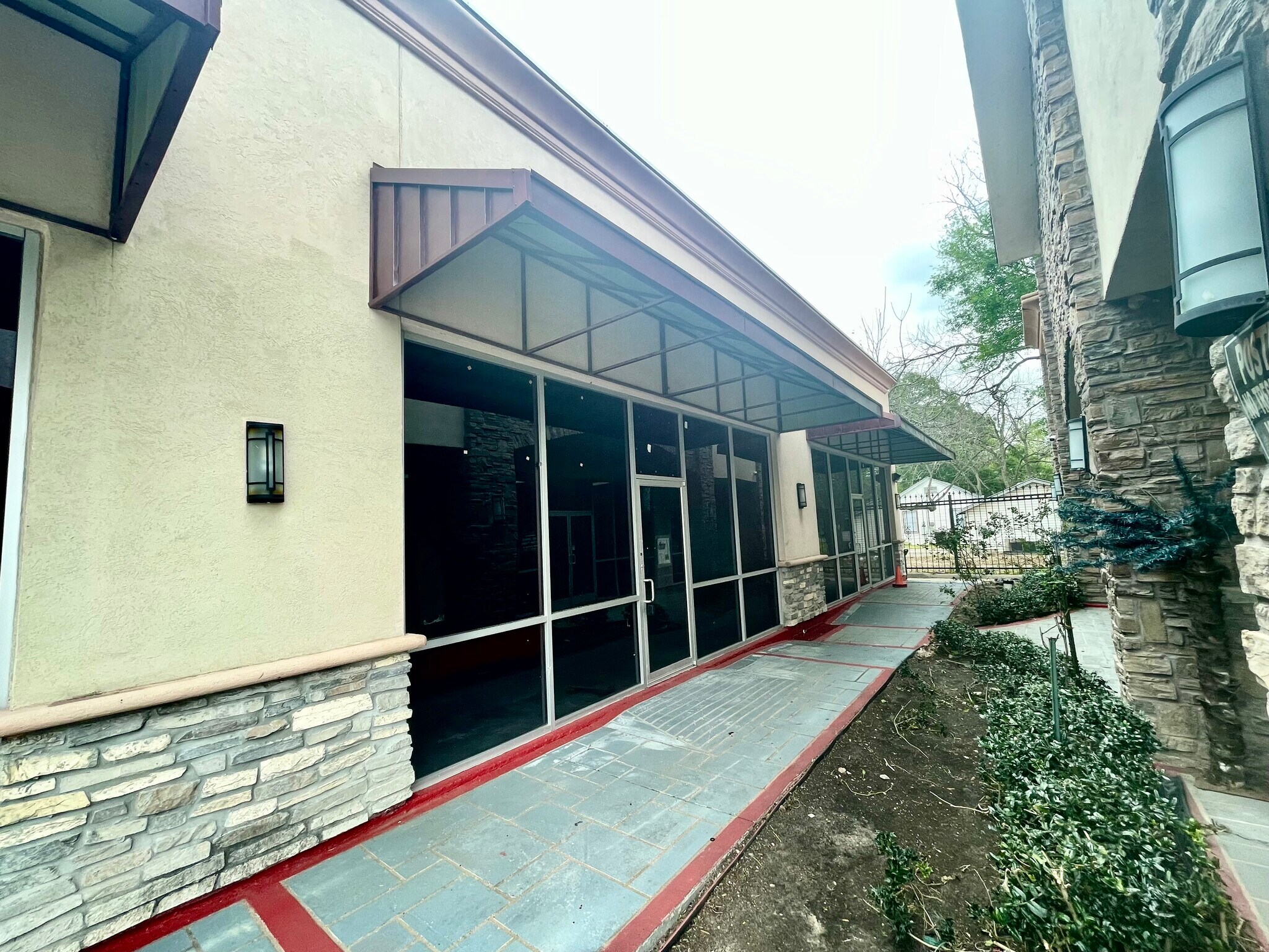 6906 Airline Dr, Houston, TX à louer Photo du bâtiment- Image 1 de 8