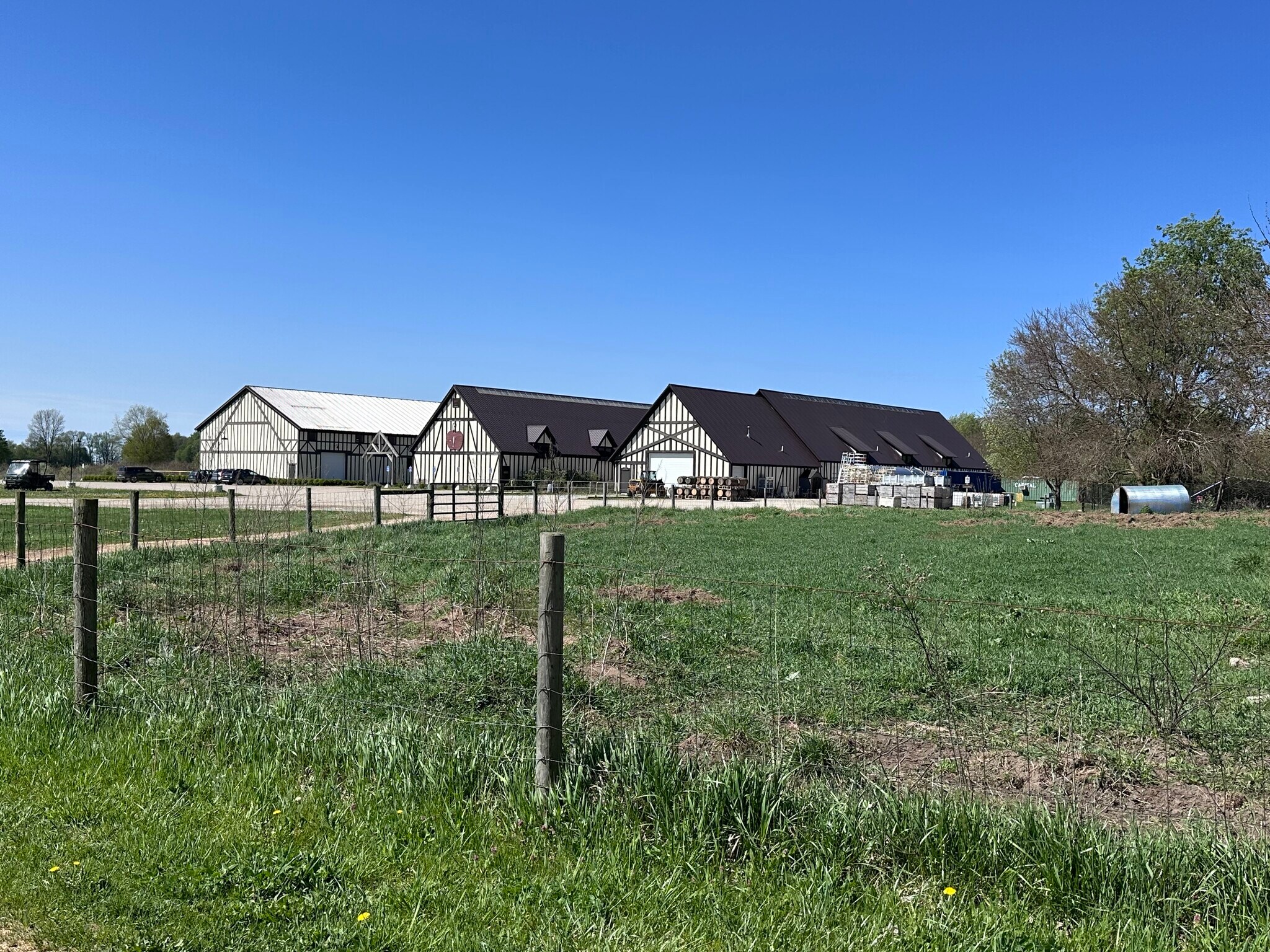 2170 62nd St, Fennville, MI for sale Building Photo- Image 1 of 17