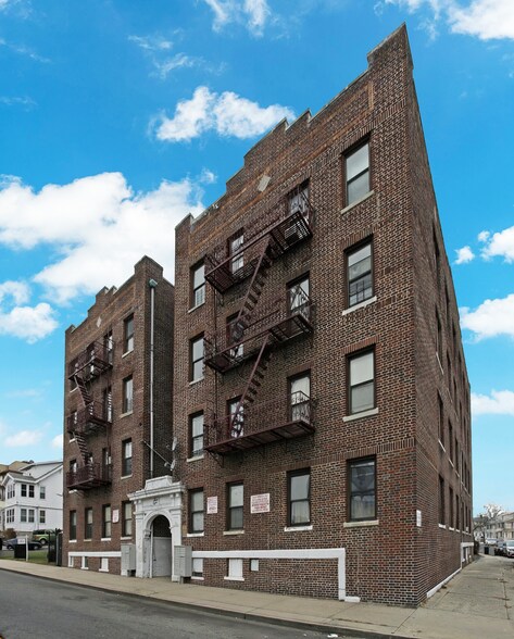 26-30 Elmwood Ave, Irvington, NJ à vendre - Photo du bâtiment - Image 3 de 8