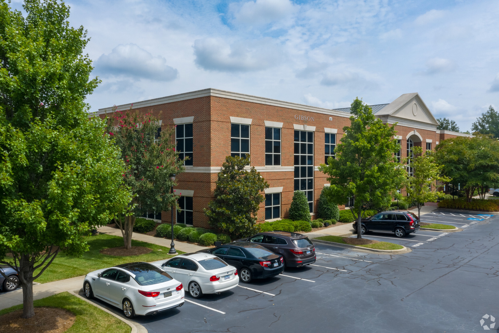 11430 N Community House Rd, Charlotte, NC for lease Building Photo- Image 1 of 5