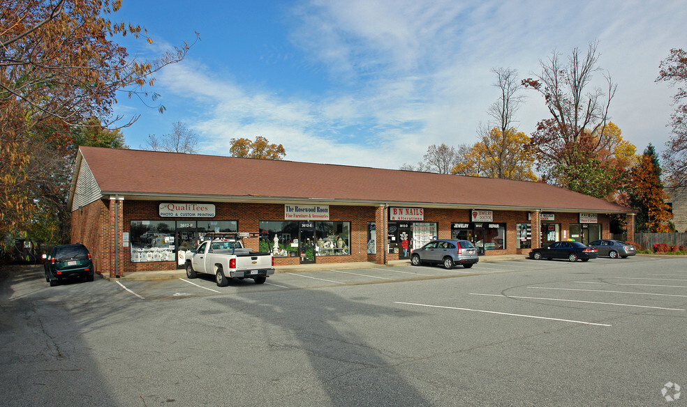 3612 Spring Garden St, Greensboro, NC à vendre - Photo principale - Image 1 de 1